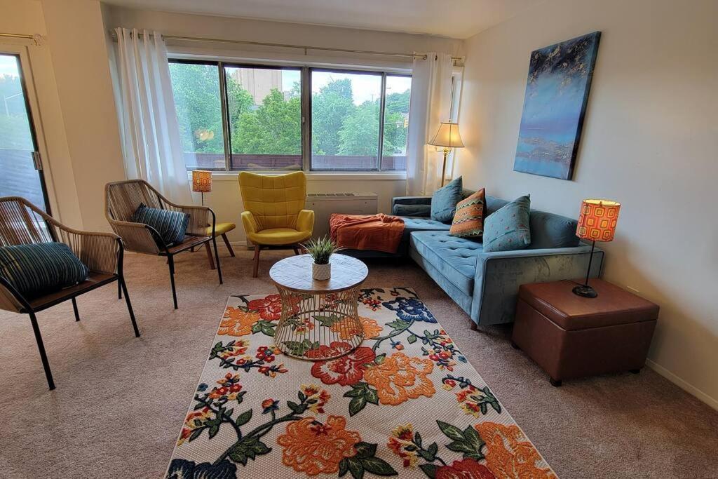 Apartment, One Bedroom Appartement *